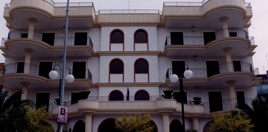 edificio-corso-roma-1-1365763566