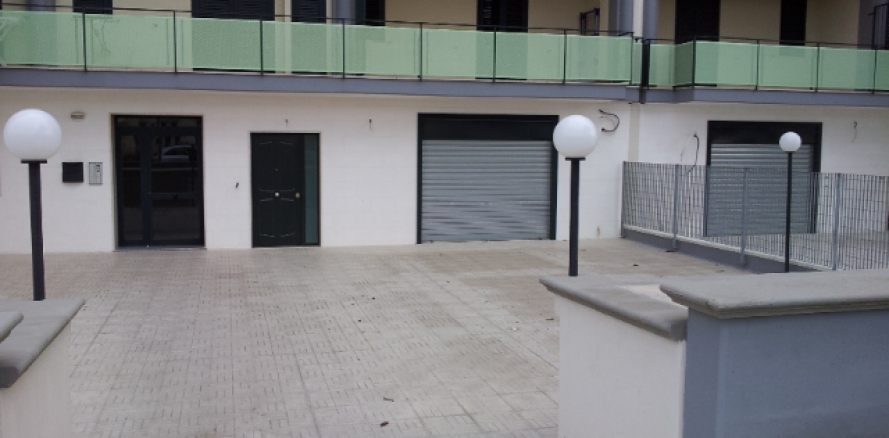 locali-via-nocera-3-1365763957